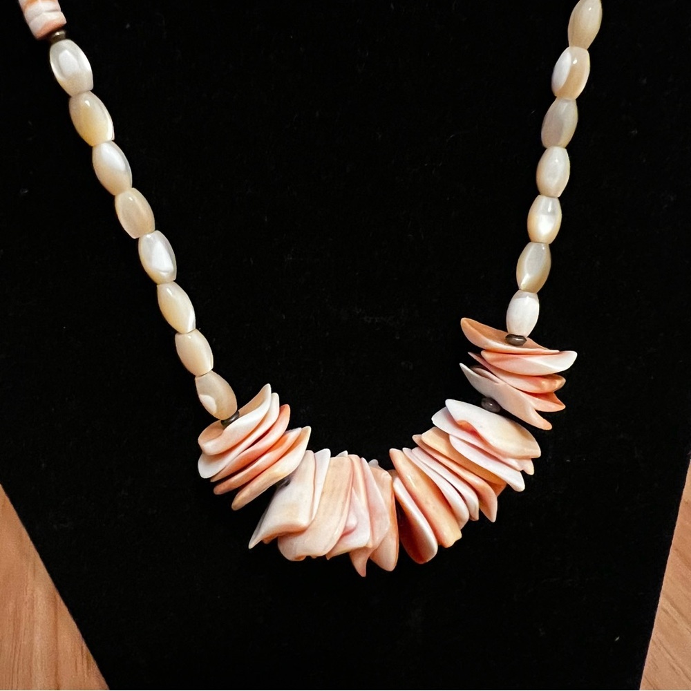 Vintage Marjorie Baer Sf Pink Puka Shell Mother of Pearl Necklace - Picture 4 of 8
